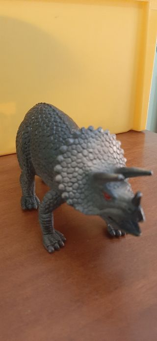 Set 6 dinosauri varie misure e modelli