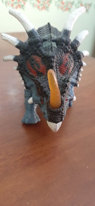 Set 6 dinosauri varie misure e modelli