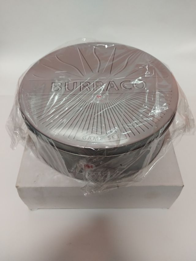 Latta con carte da Burraco, Juego