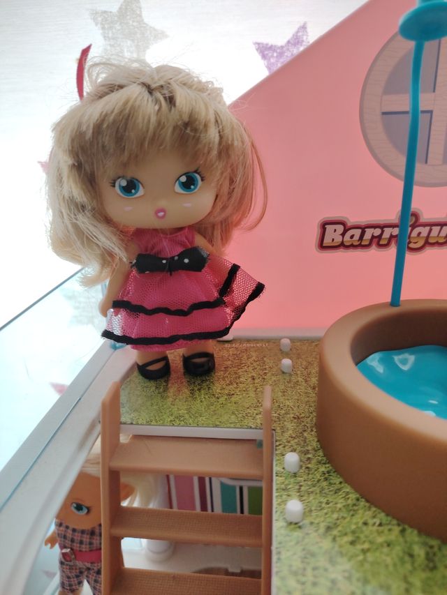 Edificio loco-loco a Barriguitas