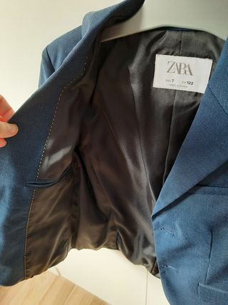 Traje y camisa Zara apto Comunión 
