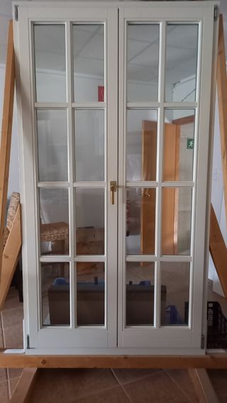 Ventana madera/ puerta de terraza