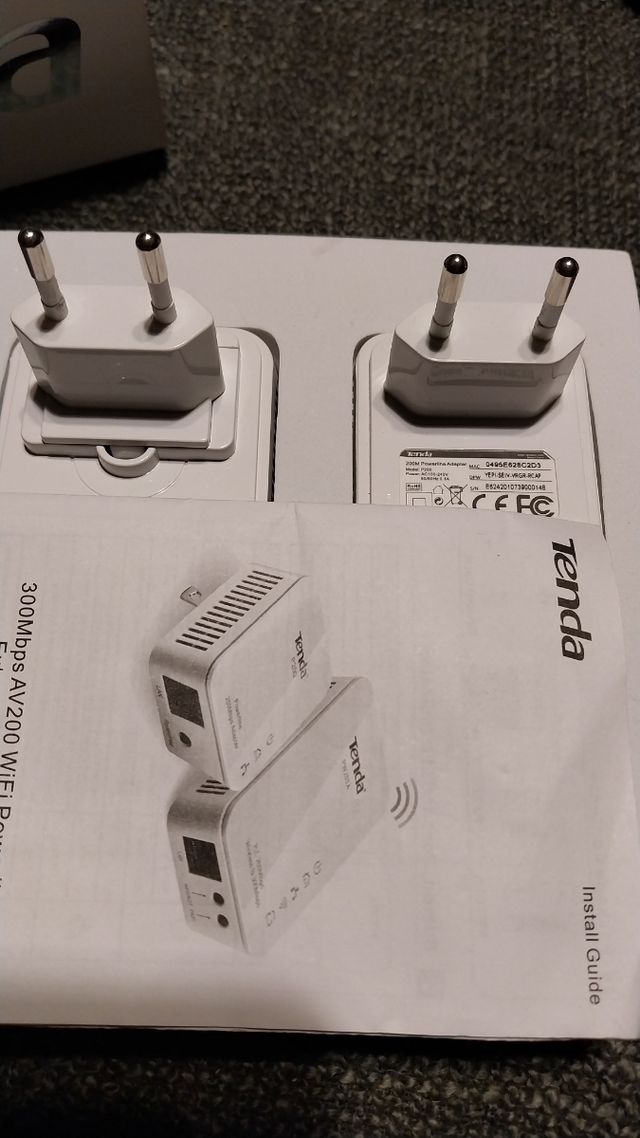 Tenda AV200 Powerline starter kit