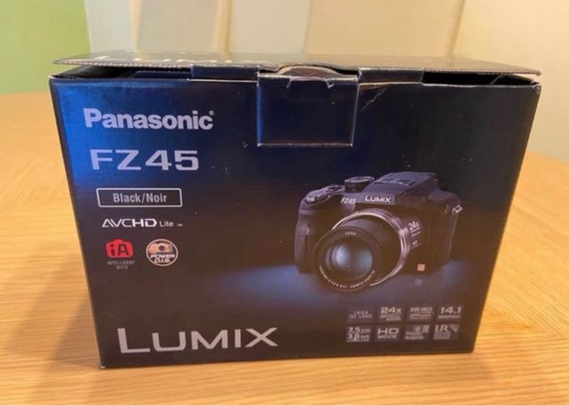 Cámara Lumix FZ45