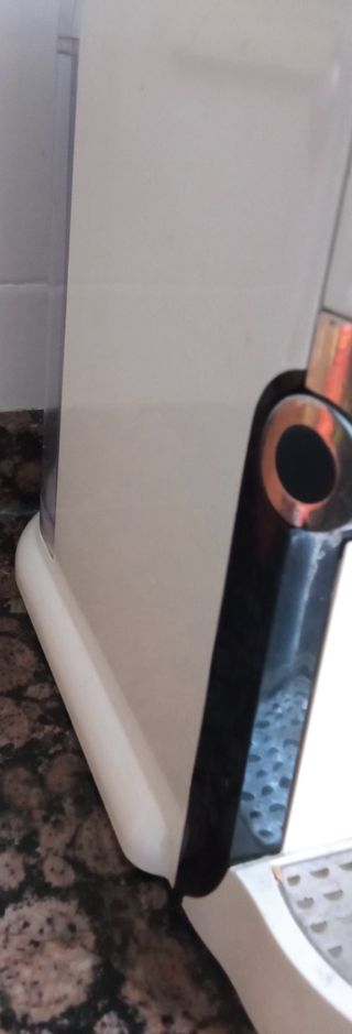 Cafetera de cápsulas digrato 