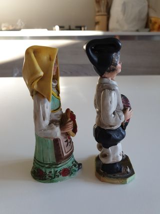 Coppia di statuine arte sarda