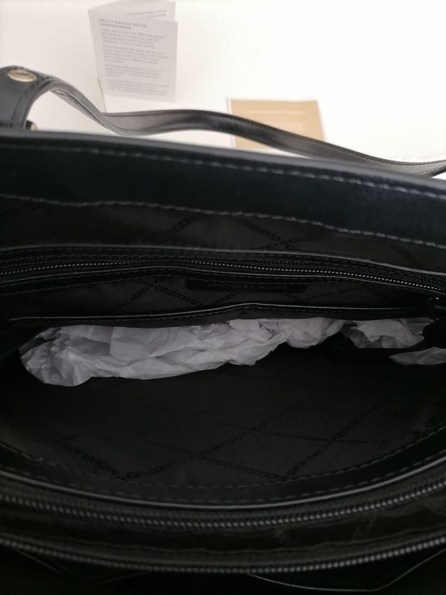 Bolso Voyager Michael Kors