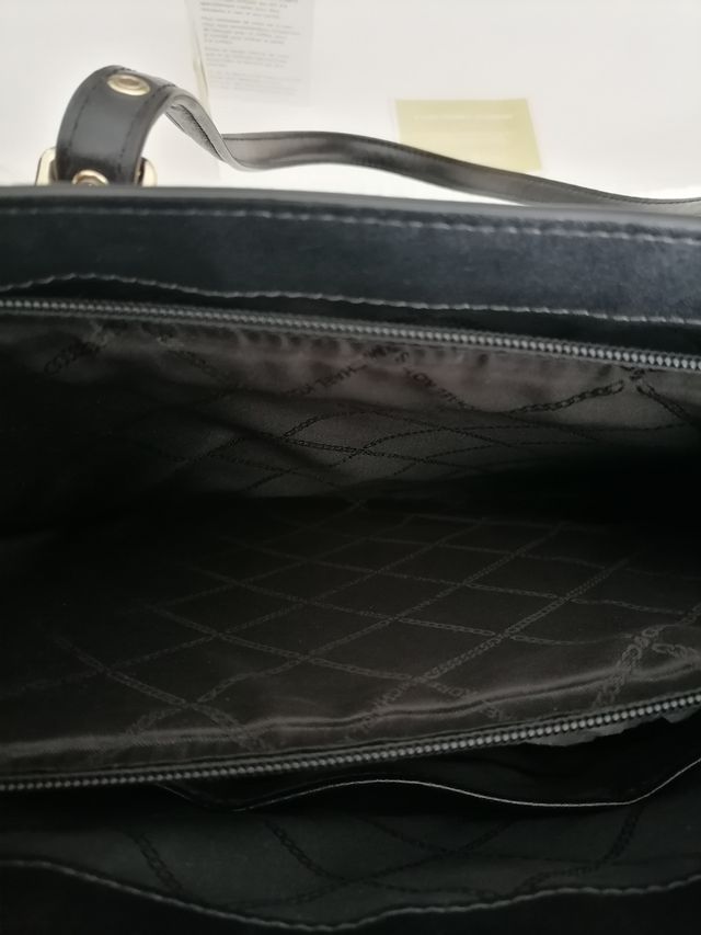 Bolso Voyager Michael Kors