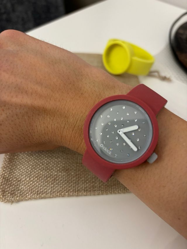 Caja de reloj con dos correas