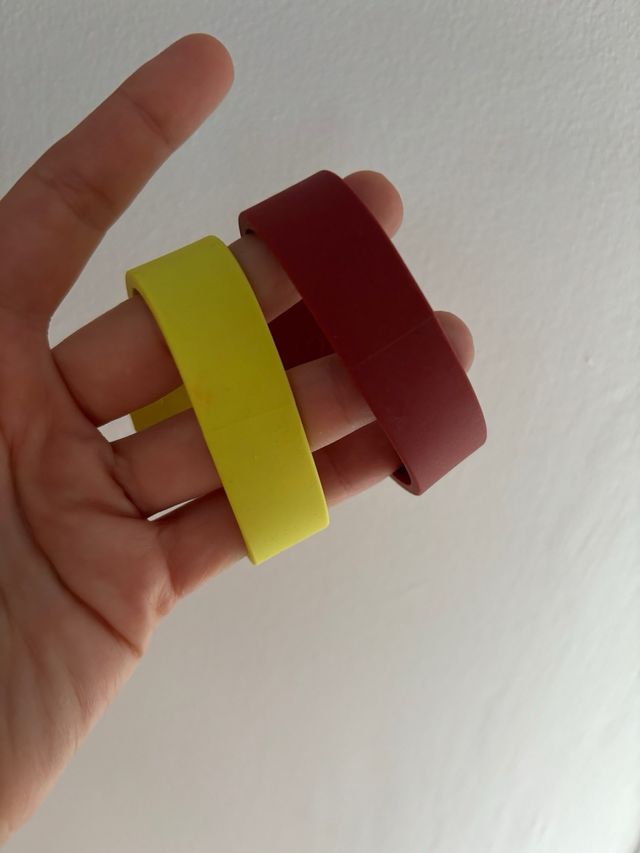 Caja de reloj con dos correas