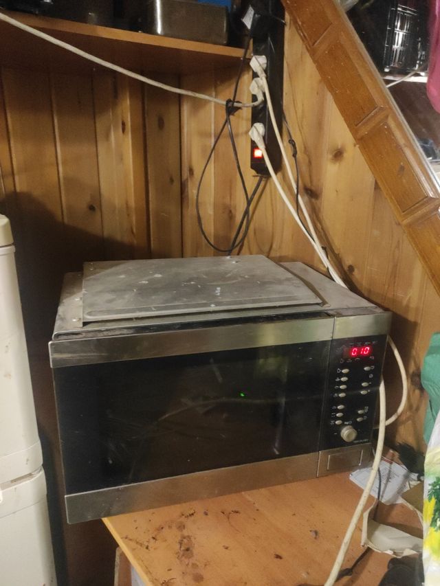 horno con grill ,muy buen estado