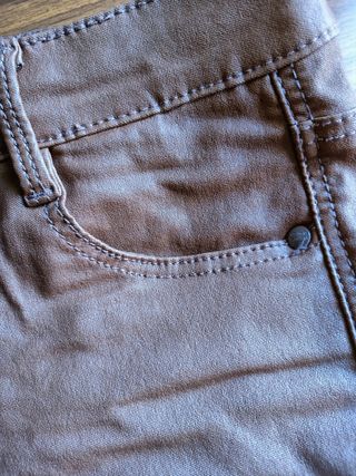 Pantalón encerado 