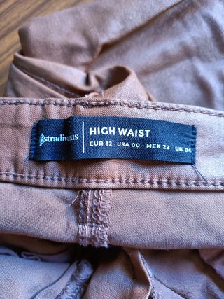 Pantalón encerado 