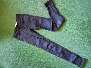Pantalón encerado 