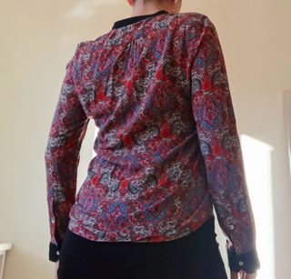 Camisa colorida talla S de Zara