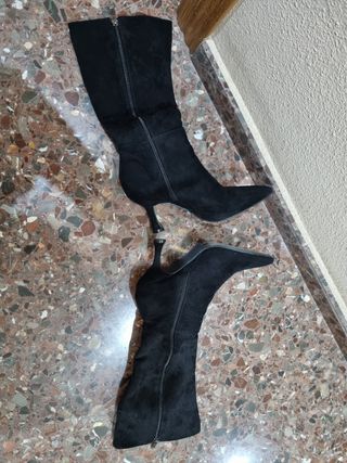 Botas altas negras de ante