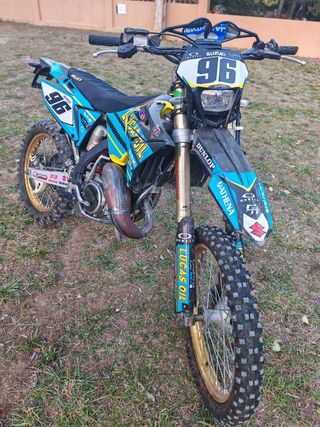 Suzuki Rm 125 matrículada