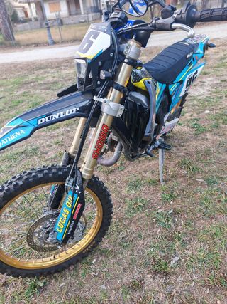 Suzuki Rm 125 matrículada