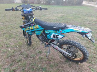 Suzuki Rm 125 matrículada