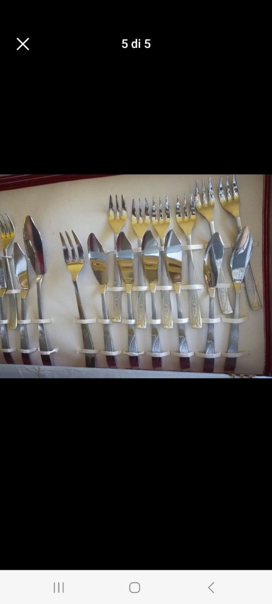 Servizio posate da pesce con vassoio