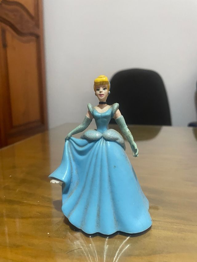 muñeca disney