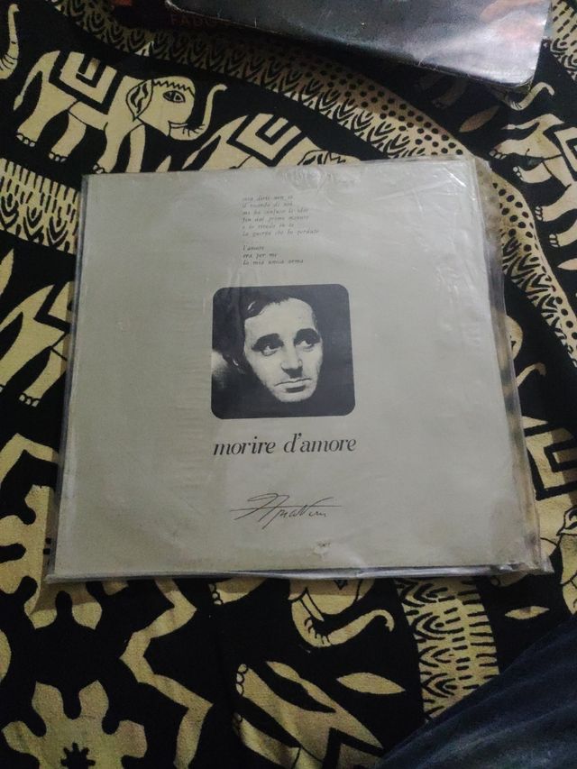 Charles Aznavour Morire d'amore