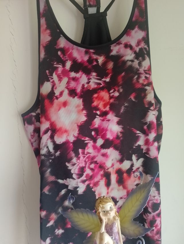 Camiseta deportiva flores