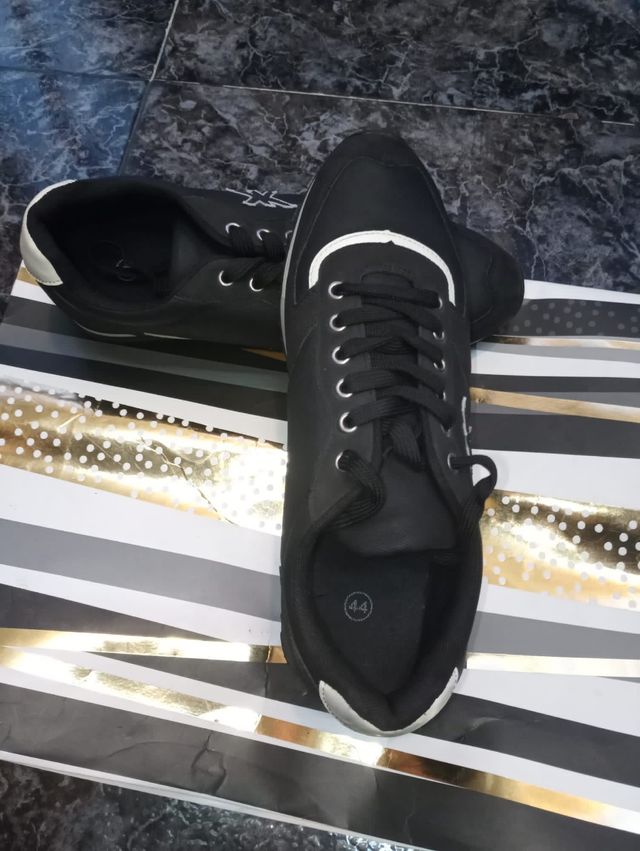 Zapatillas 44