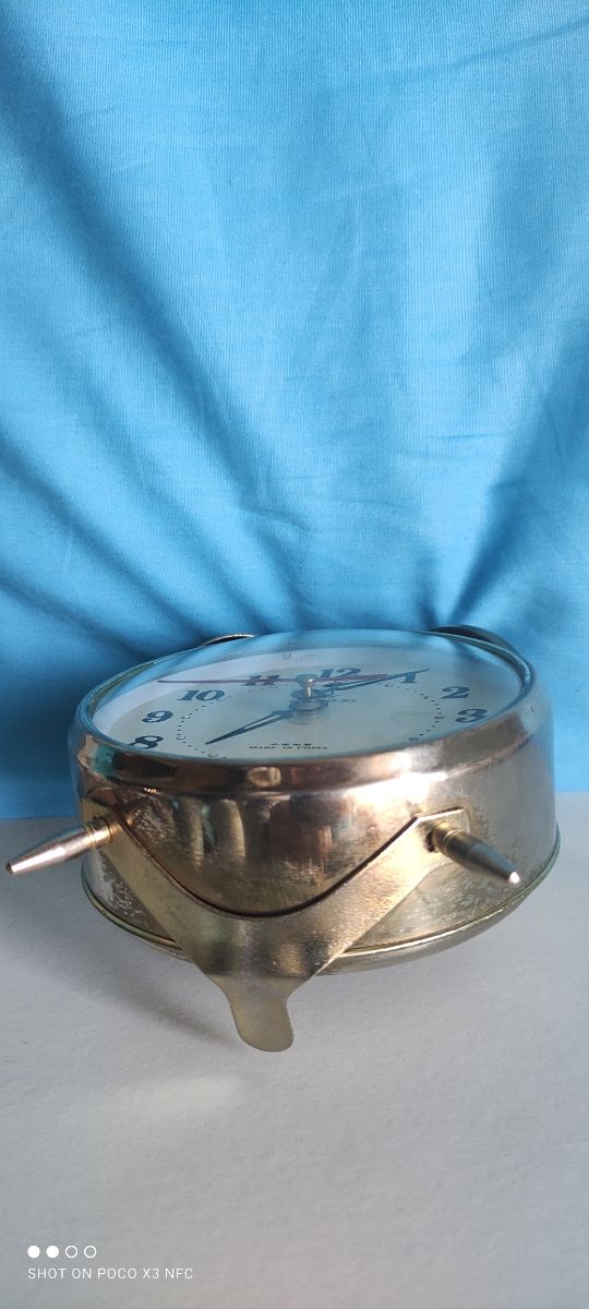 Reloj despertador chunlei