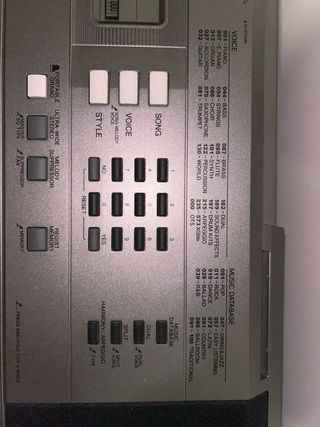 OFERTA!!! Teclado Yamaha prs E353