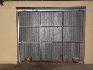 Puerta corredera hierro garaje o almacén