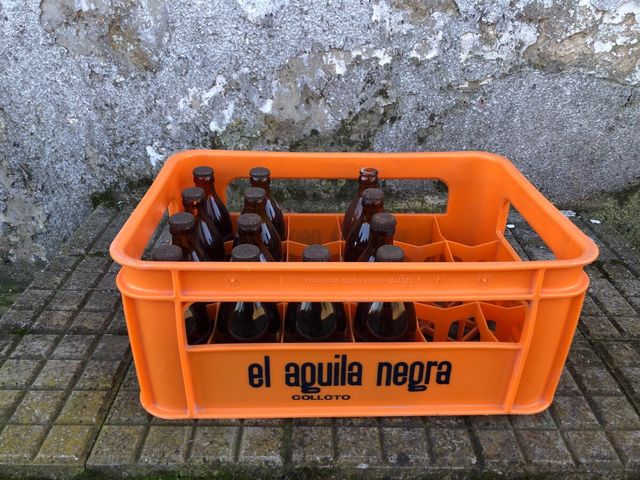 antigua caja el aguila negra