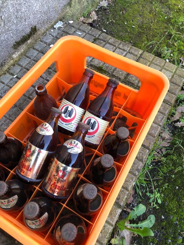 antigua caja el aguila negra