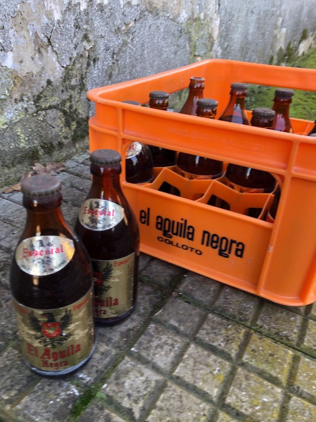 antigua caja el aguila negra