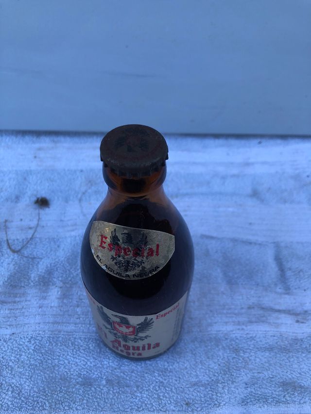 antigua caja el aguila negra