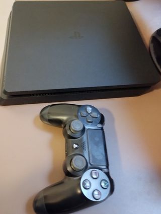Play 4 