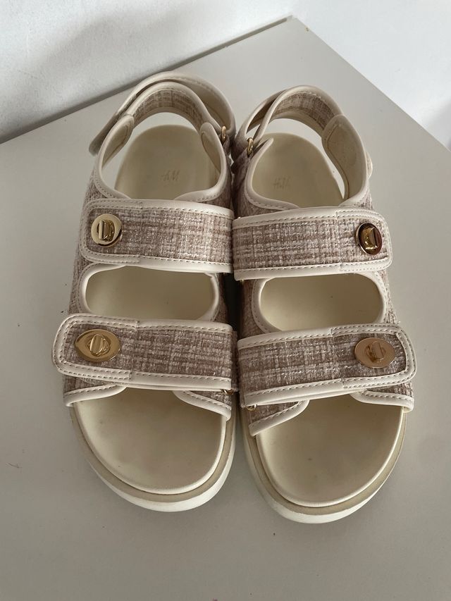 H& M sandalias