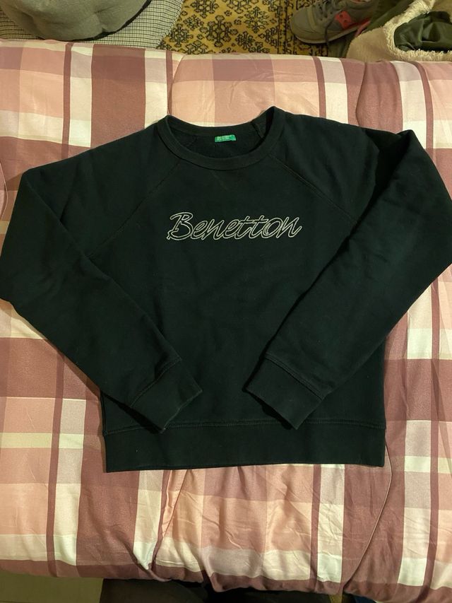 Maglia a girocollo nera Benetton in cotone