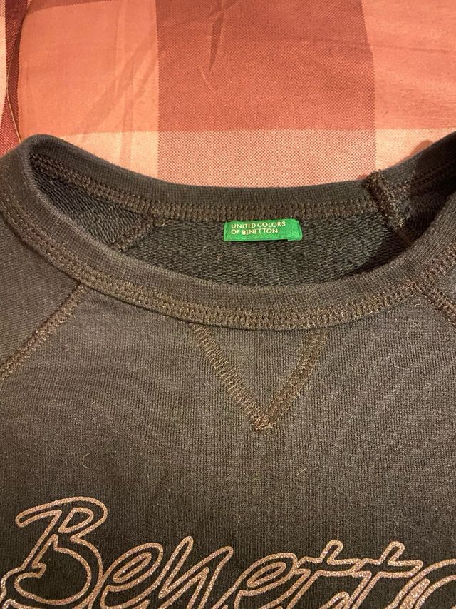 Maglia a girocollo nera Benetton in cotone