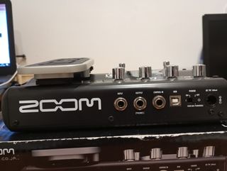 Pedal para guitarra ZOOM G2. 1Nu  Negociable!