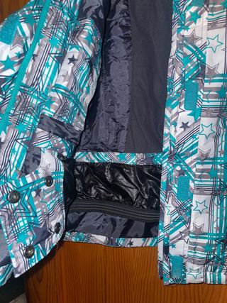 Abrigo nieve nińo talla 146-152