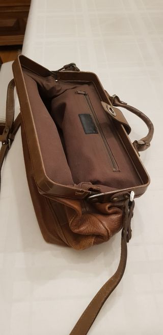 Bolso de piel marrón vintage