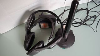 Transmisor inalámbrico de audio Sony MDR-IF33