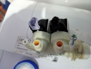 Electro válvula de lavadora Aristón 9