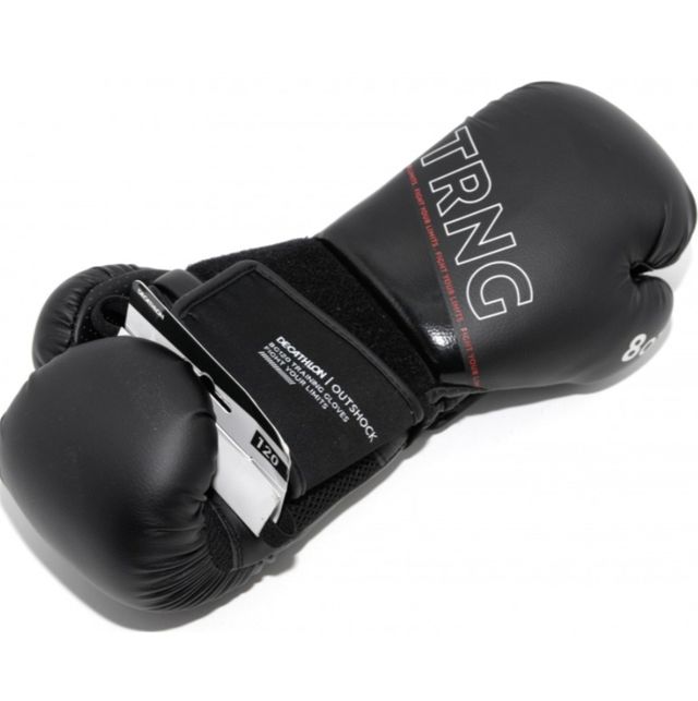 Guantes y vendas de boxeo