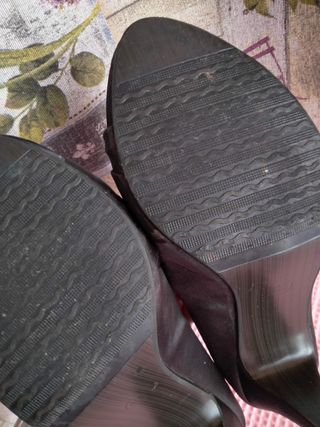 Scarpe décolleté nere raso