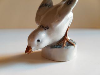 Pájaro porcelana