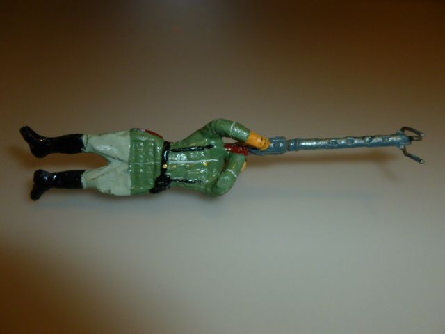 lineol  soldato tedesco  con mitragliere