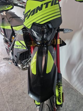 FANTIC XMF 125 COMPETICIÓN