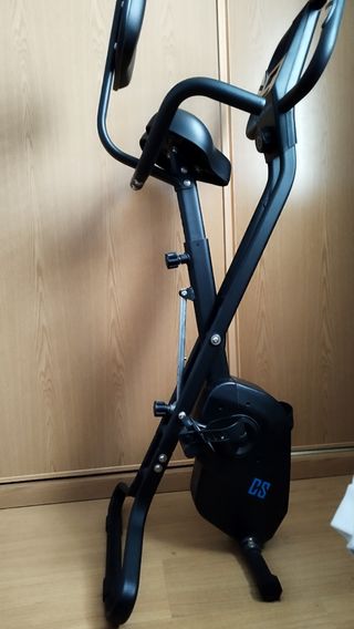 Bicicleta estática plegable.